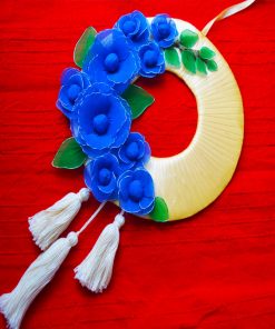 blue flower wall hanging