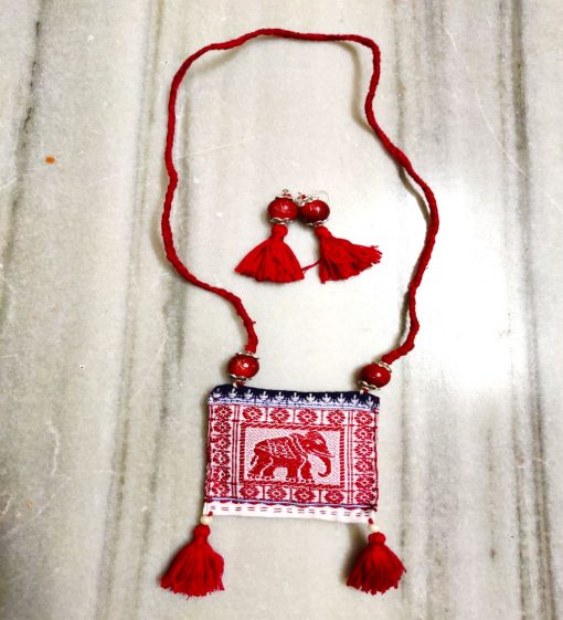 classic fabric jewelry set with elephant print