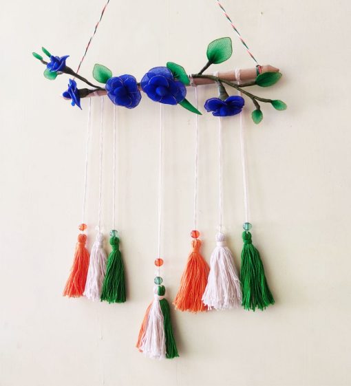 tricolor wall hanging for home decoration