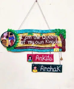 wall hanging customised family tree