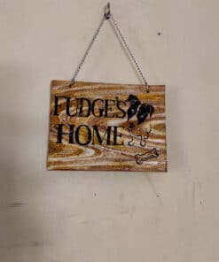 Nameplate for pet house